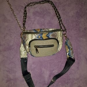 Fanny pack/waist bag